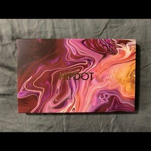 Hipdot eyeshadow